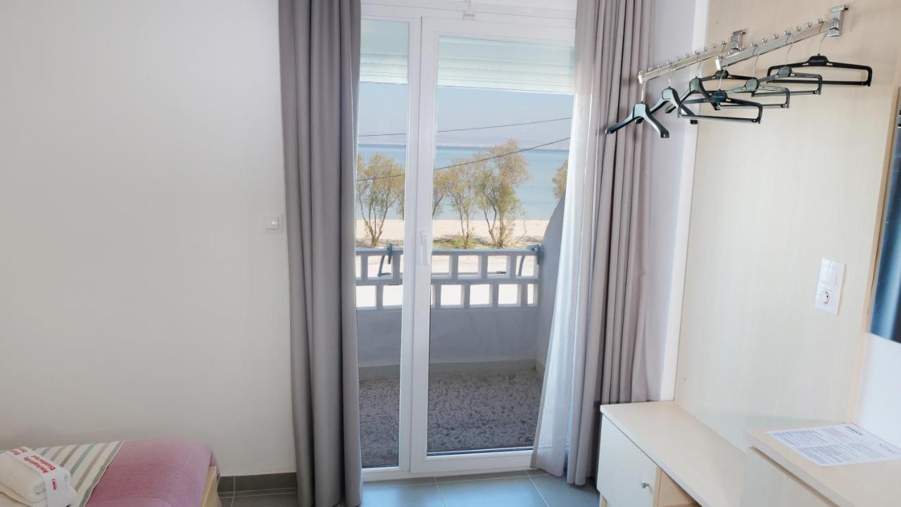 Ammos Hotel Agia Triada  Exterior photo